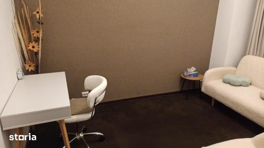 Apartament cu 4 camere în Centrul Civic