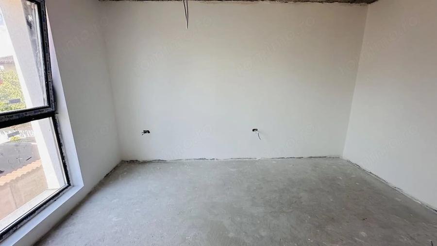 Casă cu 7 camere cu Teren 225 Mp în Chiajna