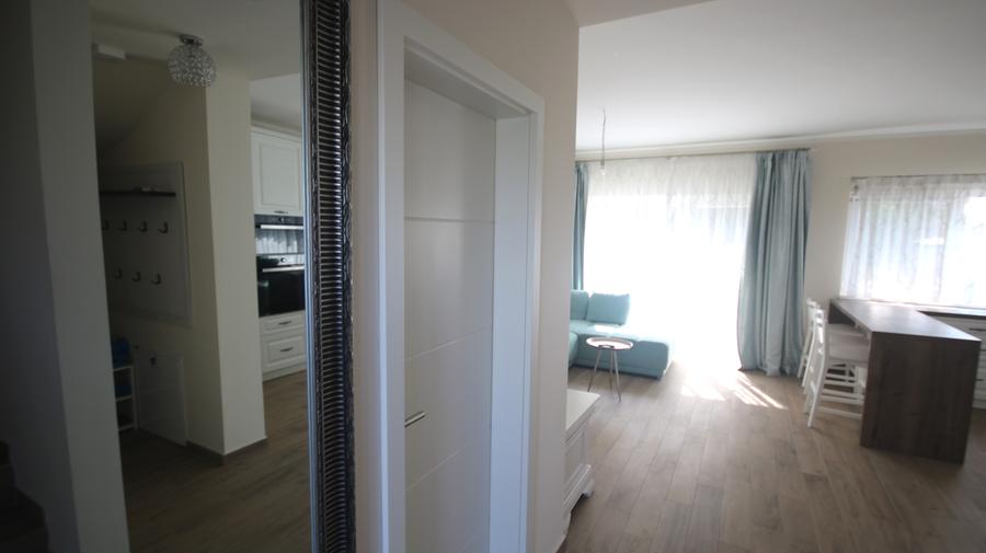 Duplex cu 3 camere cu Canalizare în Dumbrăvița