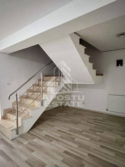 Casă individuală cu 5 camere cu Canalizare în Moșnița Nouă