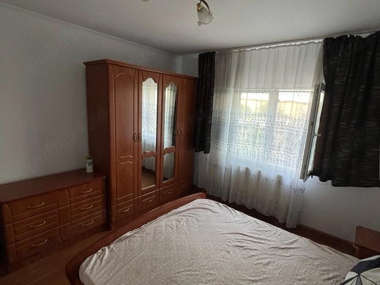 Apartament cu 2 camere decomandat în Micro 12
