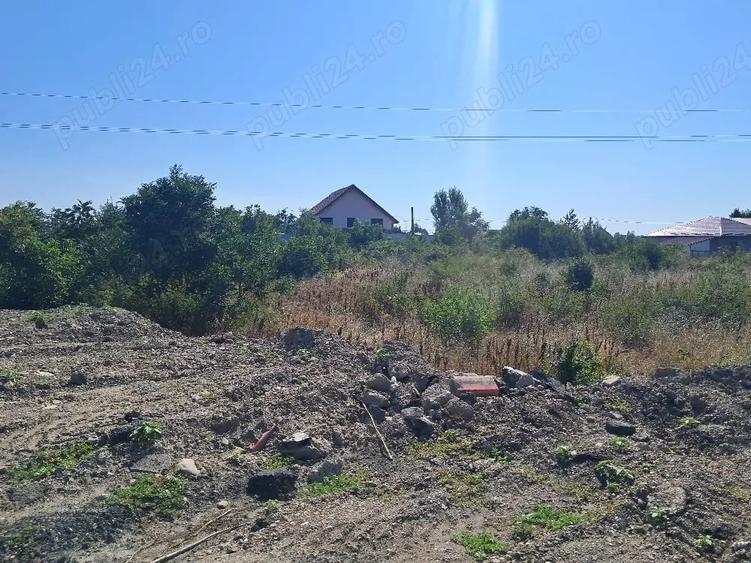 Teren de 600 mp, în Central