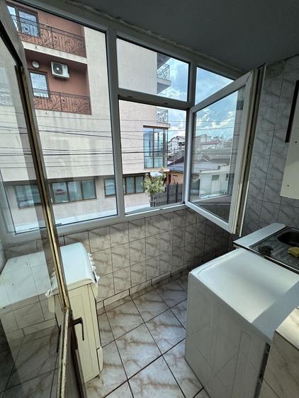 Inchiriez apartament cu 2 camere in centrul Constanta zona Dacia - 3