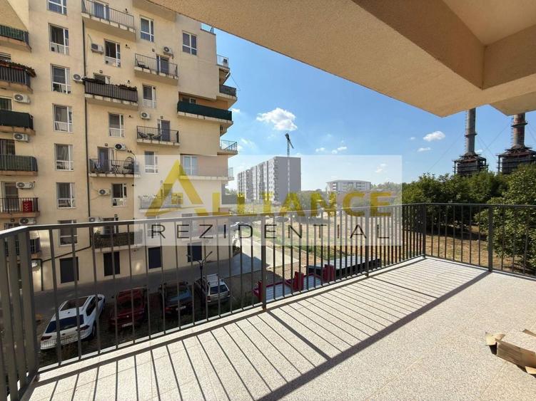 Apartament cu 3 camere decomandat în Metalurgiei