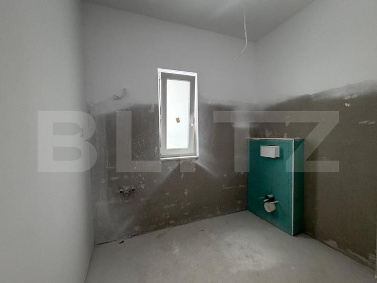 Duplex cu 5 camere cu Canalizare în Dumbrăvița