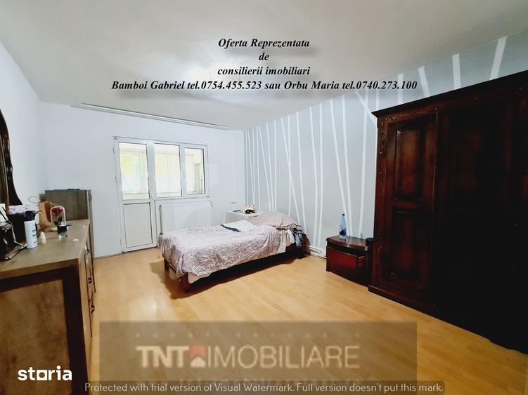 Apartament de vanzare 2 camere decomandat zona Poitiers Frumoasa - 1
