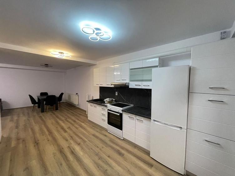 Apartament cu 2 camere semidecomandat în Central