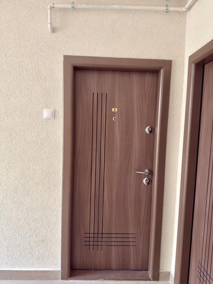 Apartament cu 2 camere semidecomandat în Florești