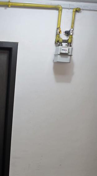 Apartament cu 3 camere semidecomandat în Dristor