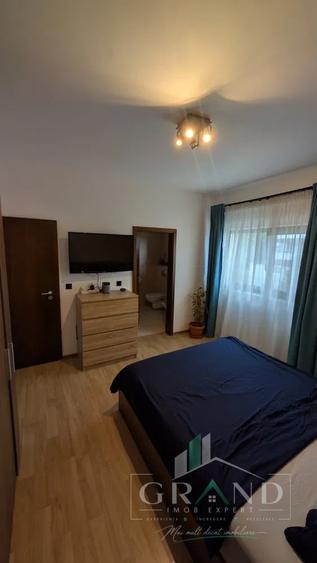 Apartament cu 3 camere semidecomandat, mobilat în Zorilor