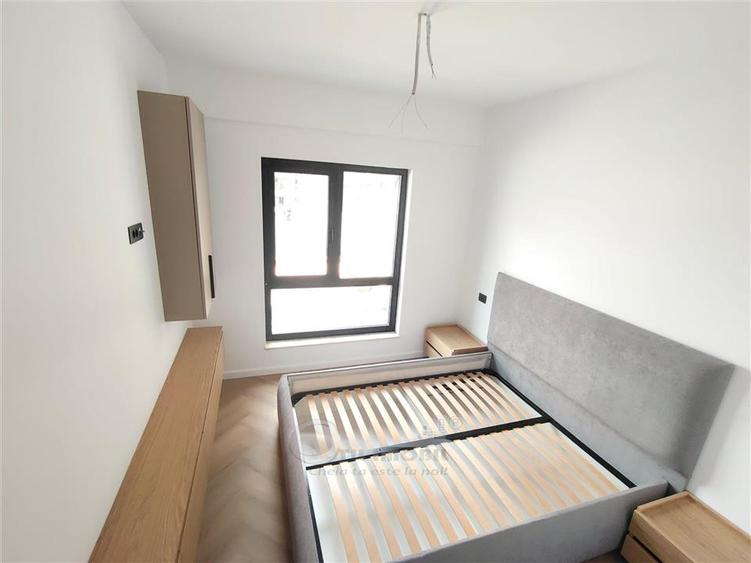 Apartament cu 3 camere decomandat în Galata