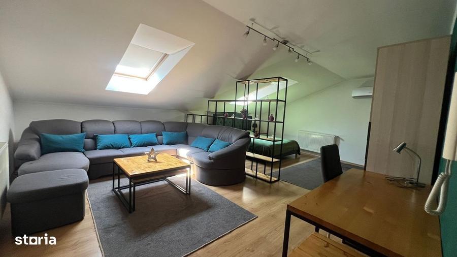 Apartament cu 2 camere decomandat în Pârneava