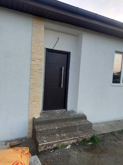 Casă individuală cu 3 camere cu Canalizare în Cumpăna