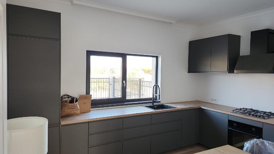 Duplex cu 4 camere cu Teren 320 Mp în Dumbrăvița