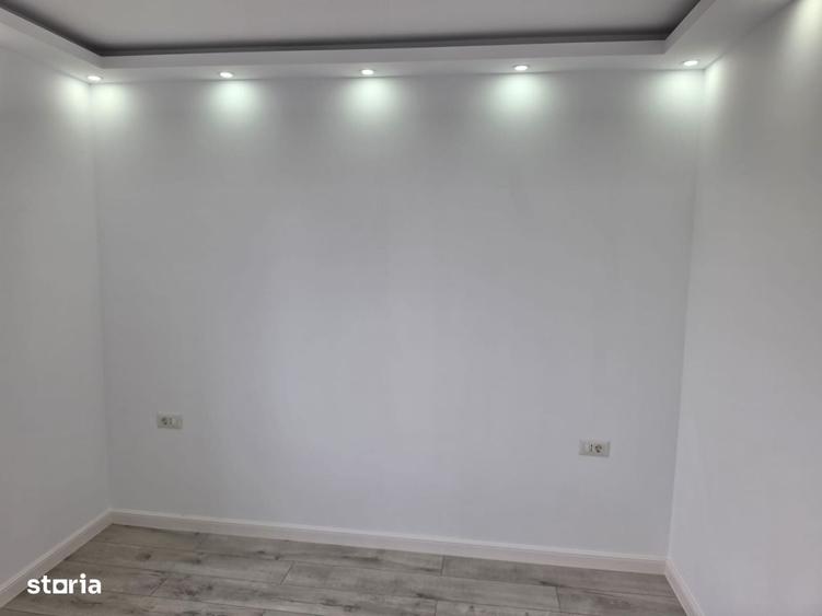 Casă cu 4 camere în Trifești
