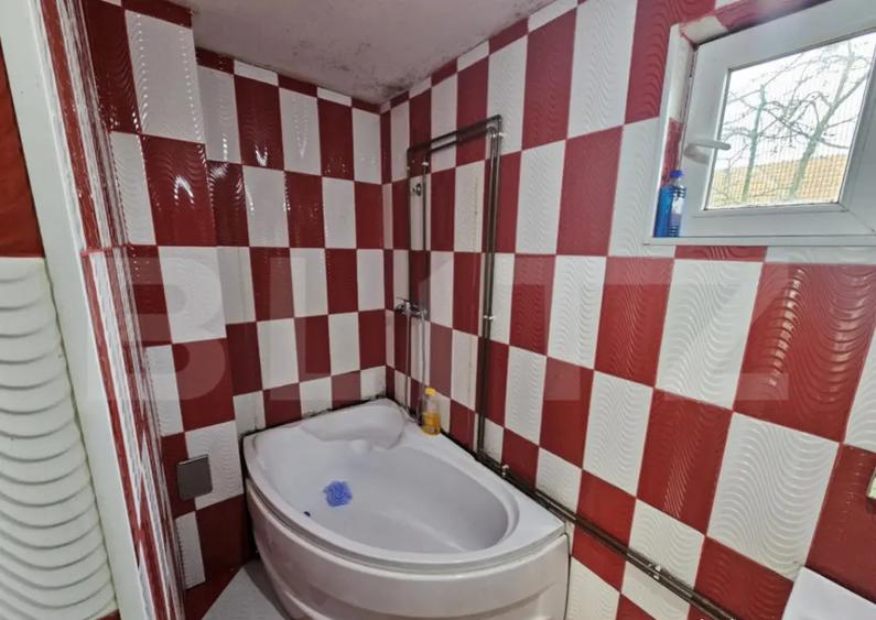 Casă cu 3 camere cu Teren 1134 Mp în Sâncrai