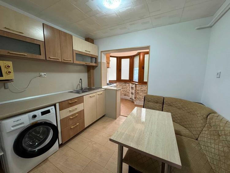Inchiriez apartament cu 2 camere et 1 IREG/ Siderurgistilor Vest - 5