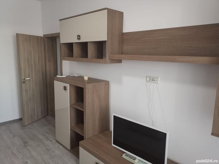 Apartament cu 2 camere decomandat în Giroc