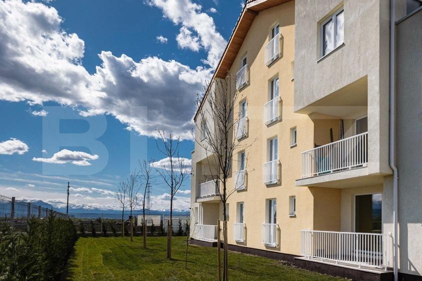 Apartament cu 3 camere decomandat în Sânpetru