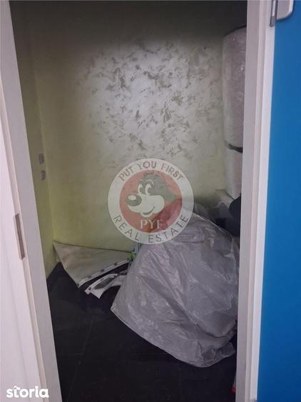 Spațiu comercial, de 105 mp, în Central
