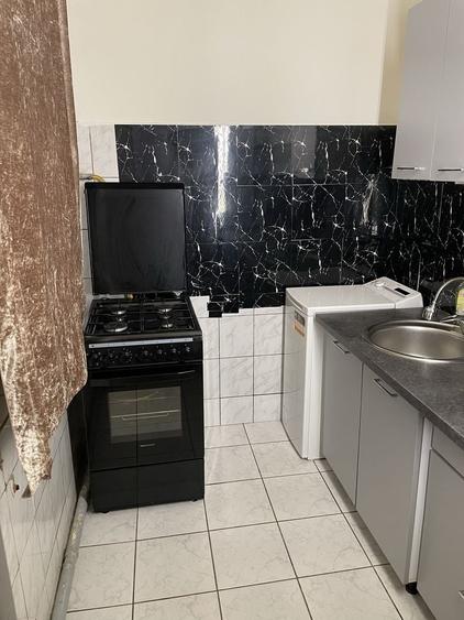 Apartament cu 2 camere decomandat în Exterior Vest