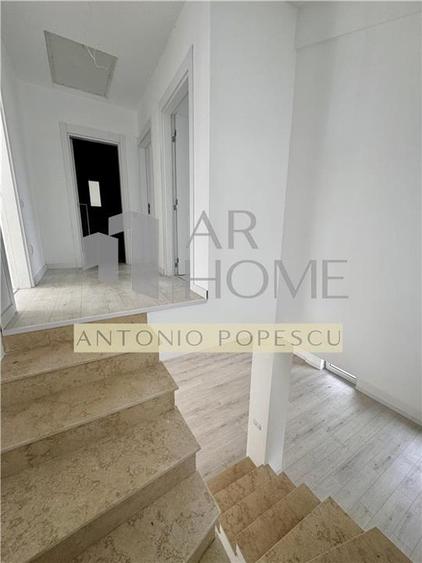 Duplex cu 4 camere cu Canalizare în Păuleștii Noi