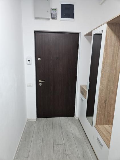 Apartament cu 2 camere semidecomandat în Exterior Vest