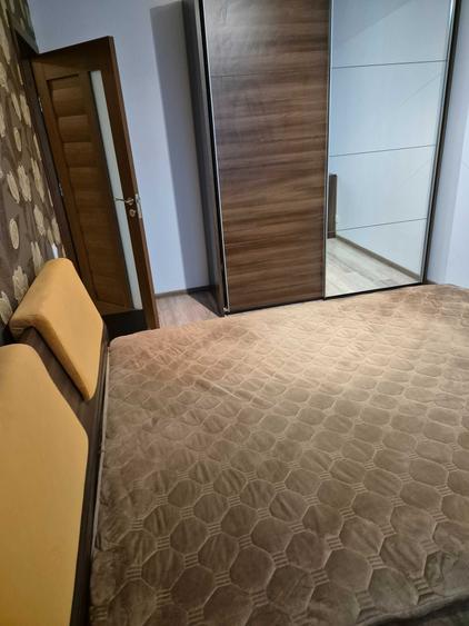 Apartament cu 2 camere decomandat în Decebal