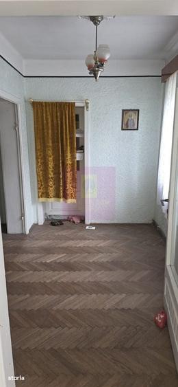 Casă cu 2 camere în Central