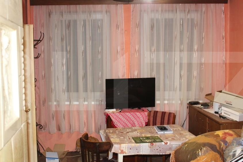 Casă individuală cu 4 camere cu Garaj în Vâlcele