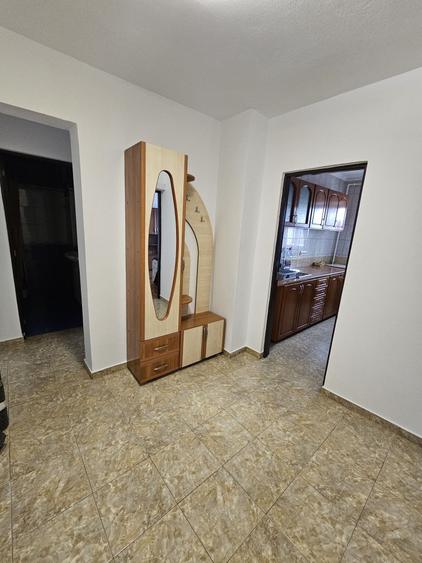 Apartament cu 2 camere decomandat în Ampoi 2