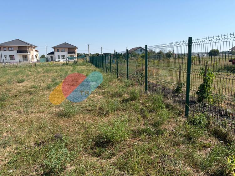 Casă individuală cu 4 camere cu Canalizare în Jucu de Mijloc