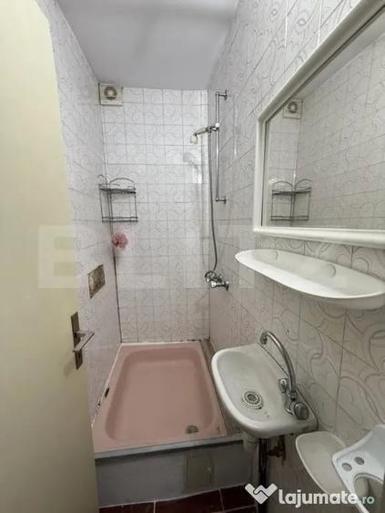 Apartament cu 2 camere decomandat în Grivița