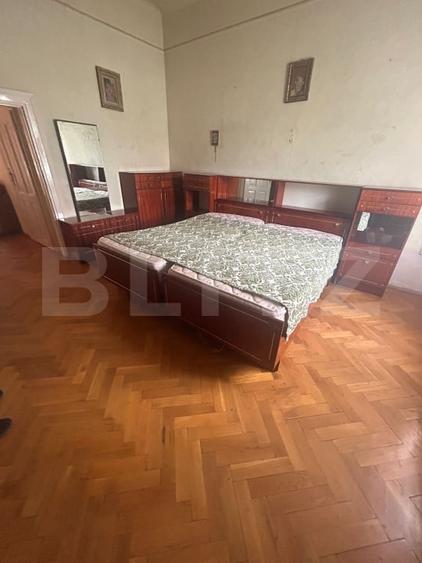 Casă individuală cu 5 camere cu Canalizare în Olimpia-Stadion