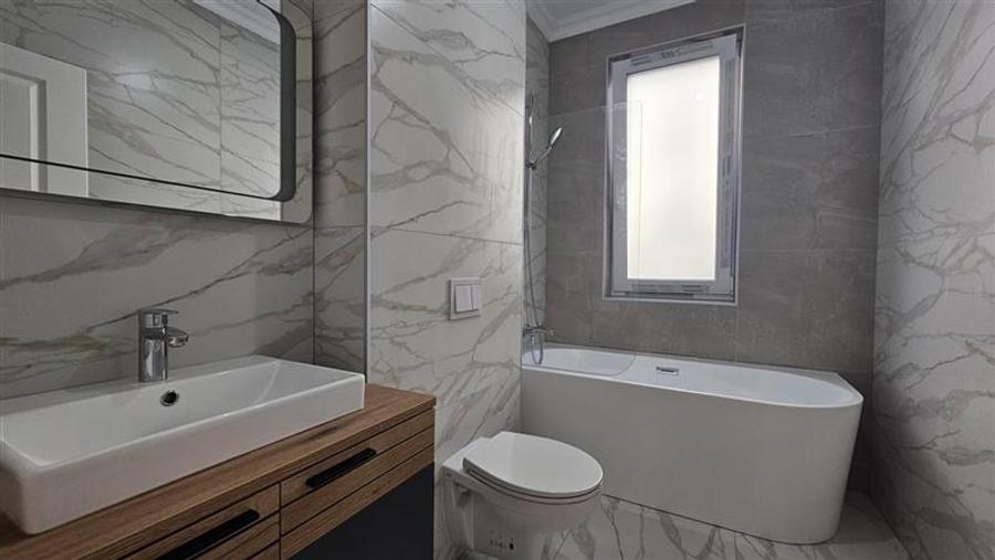 Apartament cu 4 camere decomandat în Dumbrăvița