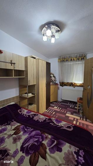 Apartament cu 2 camere nedecomandat în Central