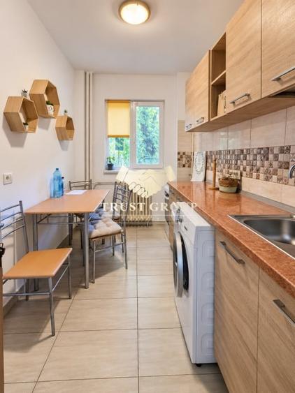 Apartament cu 2 camere decomandat în Turda
