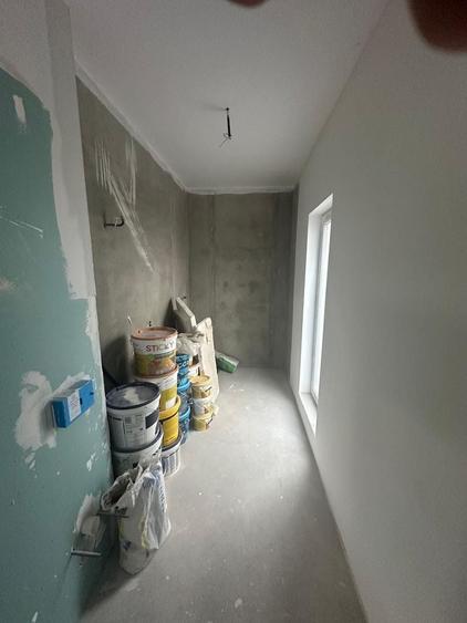 Duplex cu 4 camere cu Canalizare în Dumbrăvița