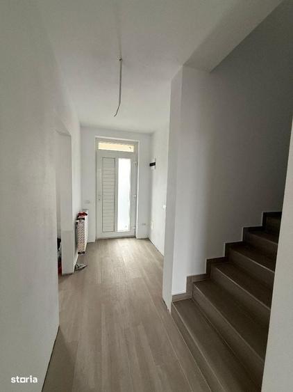 Casă cu 3 camere cu Teren 112 Mp în Central