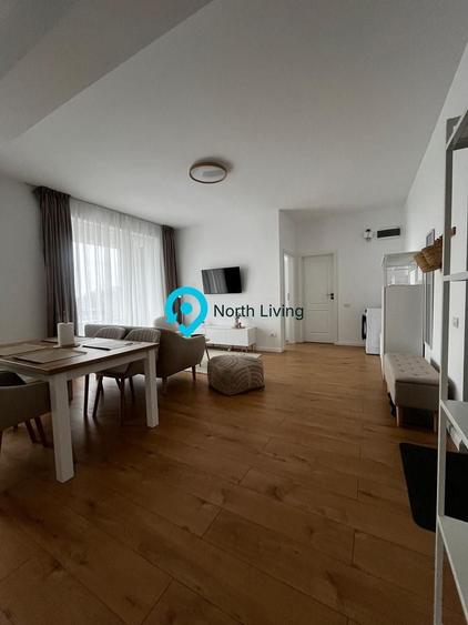 Apartament cu 3 camere semidecomandat, mobilat în Tunari
