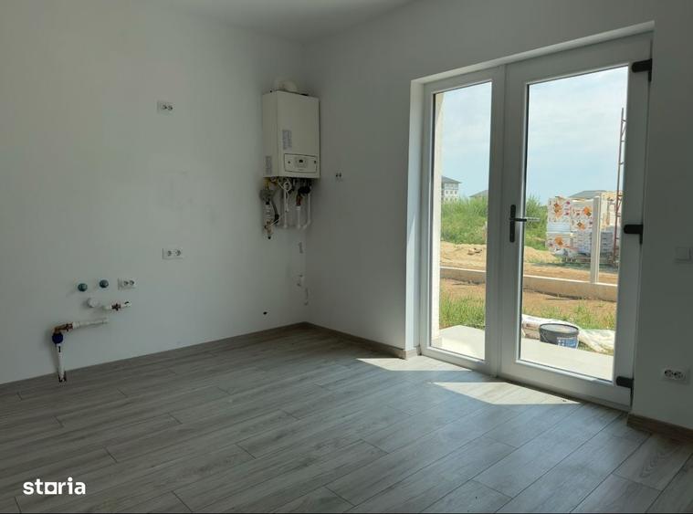 Casă cu 4 camere în Matraca