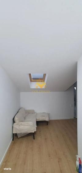 Apartament cu 3 camere semidecomandat în Zorilor