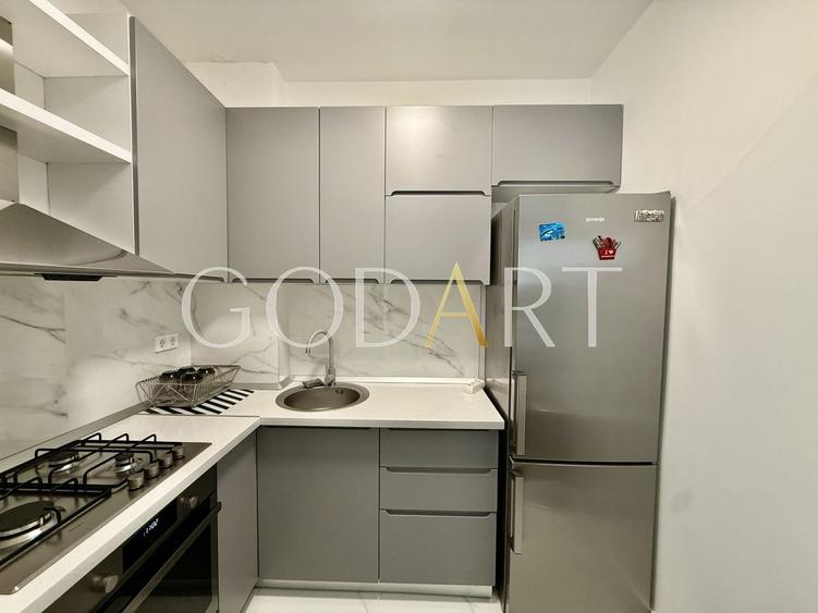 Apartament cu 2 camere decomandat în Vitan
