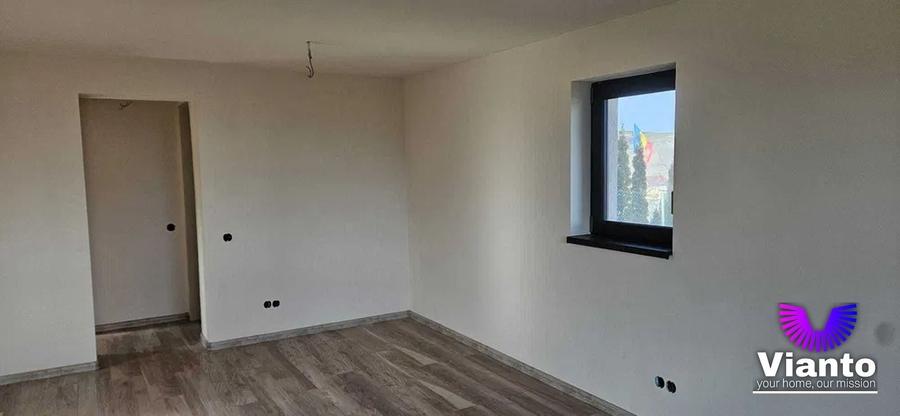 Casă individuală cu 2 camere cu Canalizare în Daia