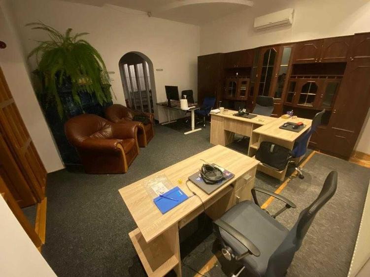 Spațiu comercial, de 120 mp, în Iris