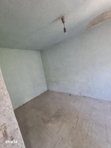 De vanzare ap. pregatit de renovare - 2