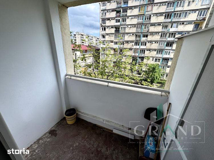 Garsoniera renovata | ManasturStr.Bucegi | Balcon | 2 lifturi noi - 1