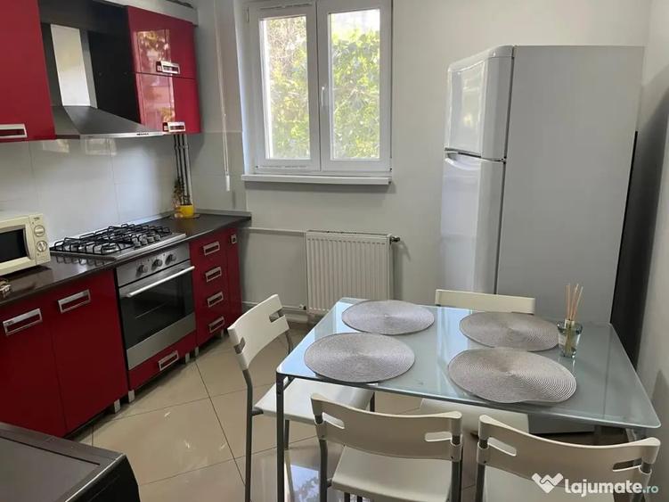 Apartament cu 2 camere decomandat în Drumul Taberei