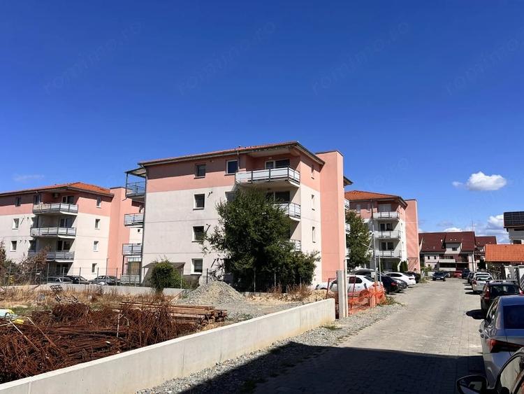 garsoniera bloc nou str colinei zona cl poplacii et 2 lift terasa - 9