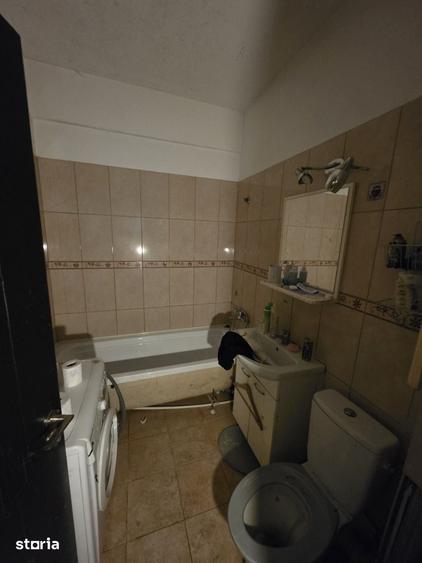 Apartament cu 2 camere decomandat în Ozana
